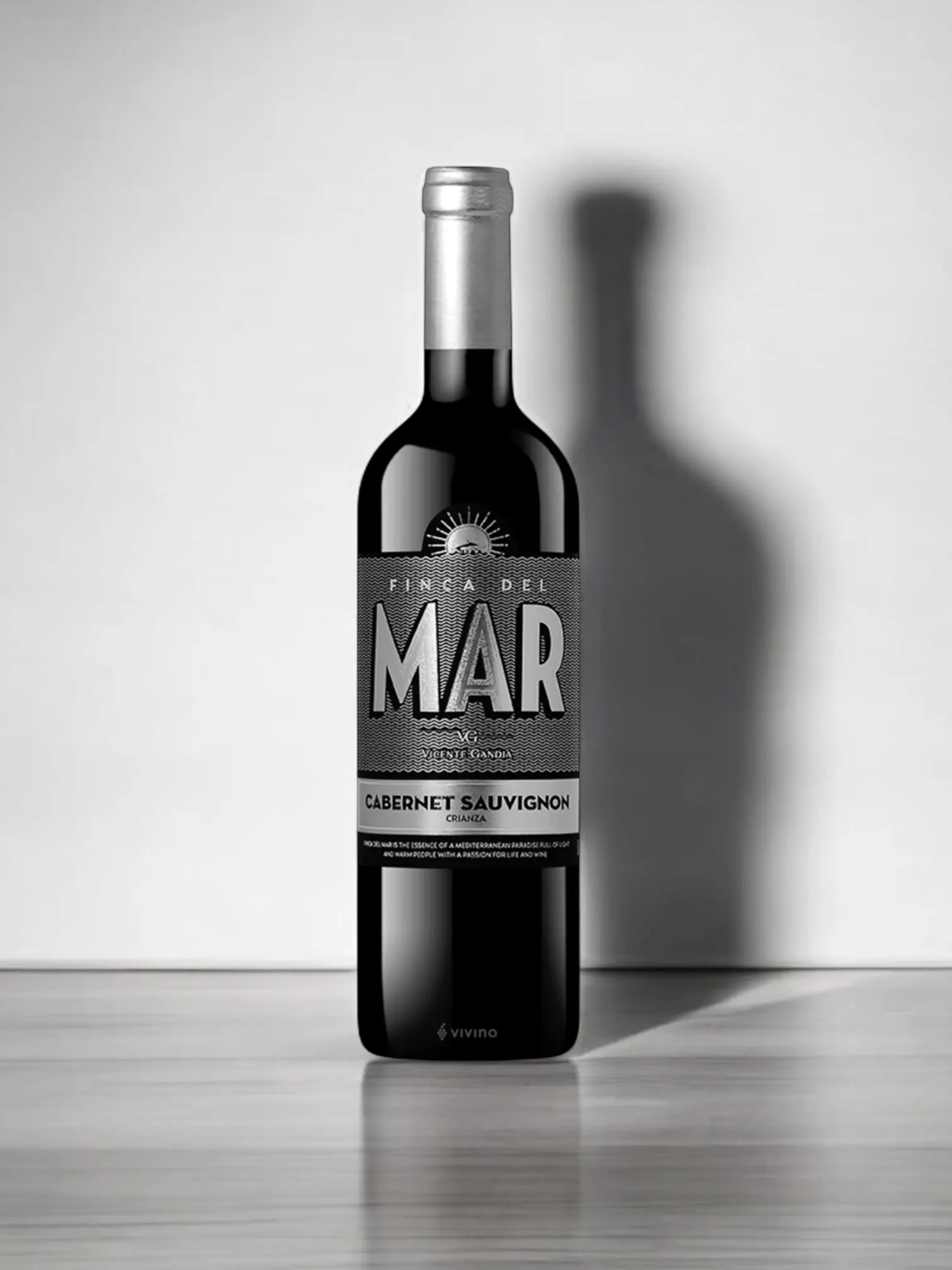 Finca del Mar Cabernet Sauvignon Crianza: Червено вино от сорта Cabernet Sauvignon, отглеждан в района на Valencia